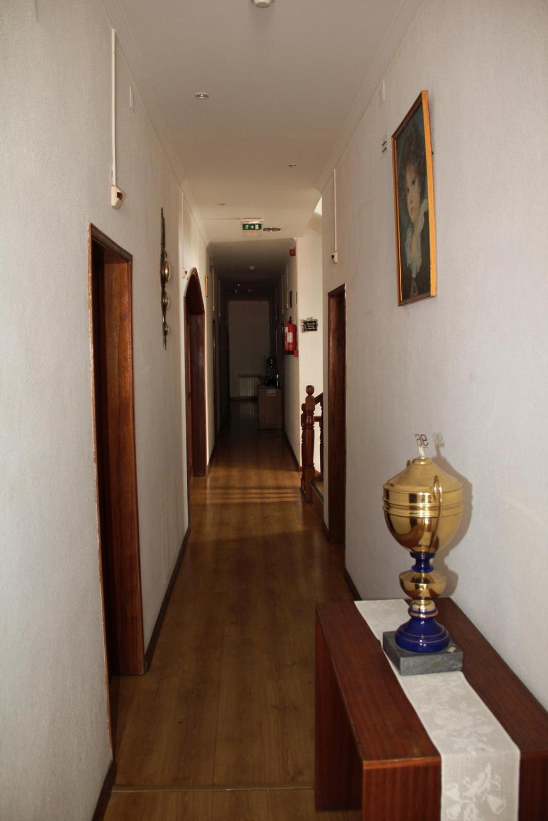 Bed and Breakfast Residencial Parque Celorico Da Beira Exterior foto